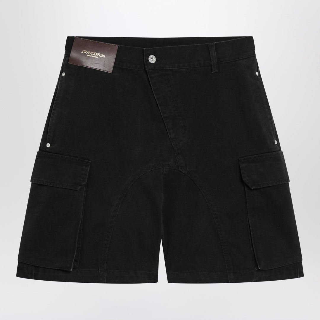 Jw Anderson Shorts - Black | 5316a276d9faaa709ce2e9554ed614c9e52a1ac6