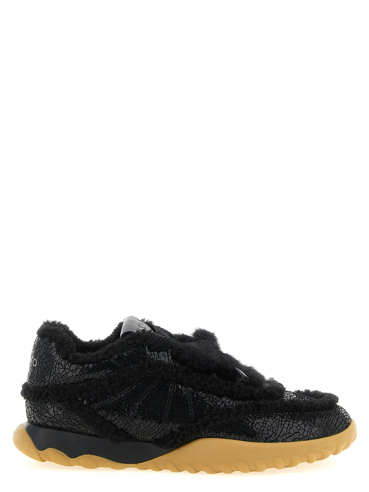 Pinko Gea 02 Sneakers - Black | f2f8409a05a55743c2138939514e28d121fde034