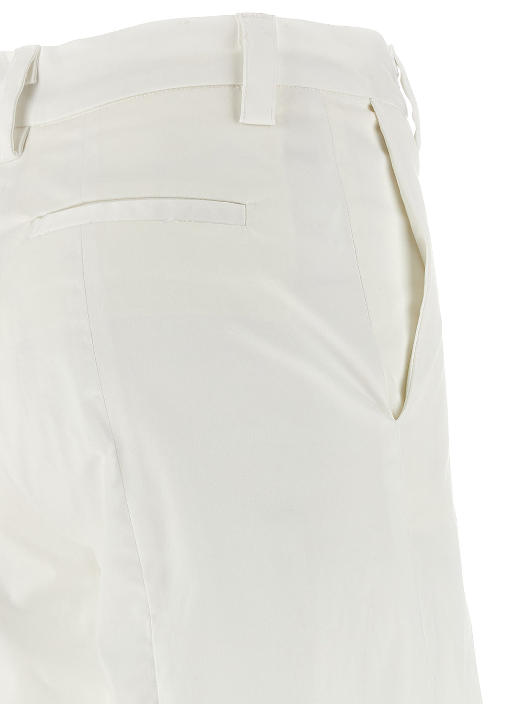 Thelatest Chino Sculpture Leg Pants - White | d9eae8b7420f963188d5aa2d59b427ee237bd5ae
