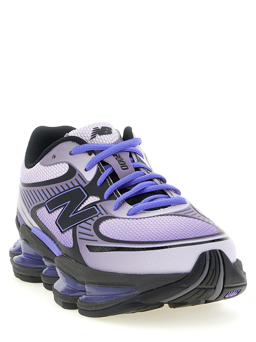 New Balance 2000 Sneakers - Purple | e831c2e287987f63733293f9500ae92501448356