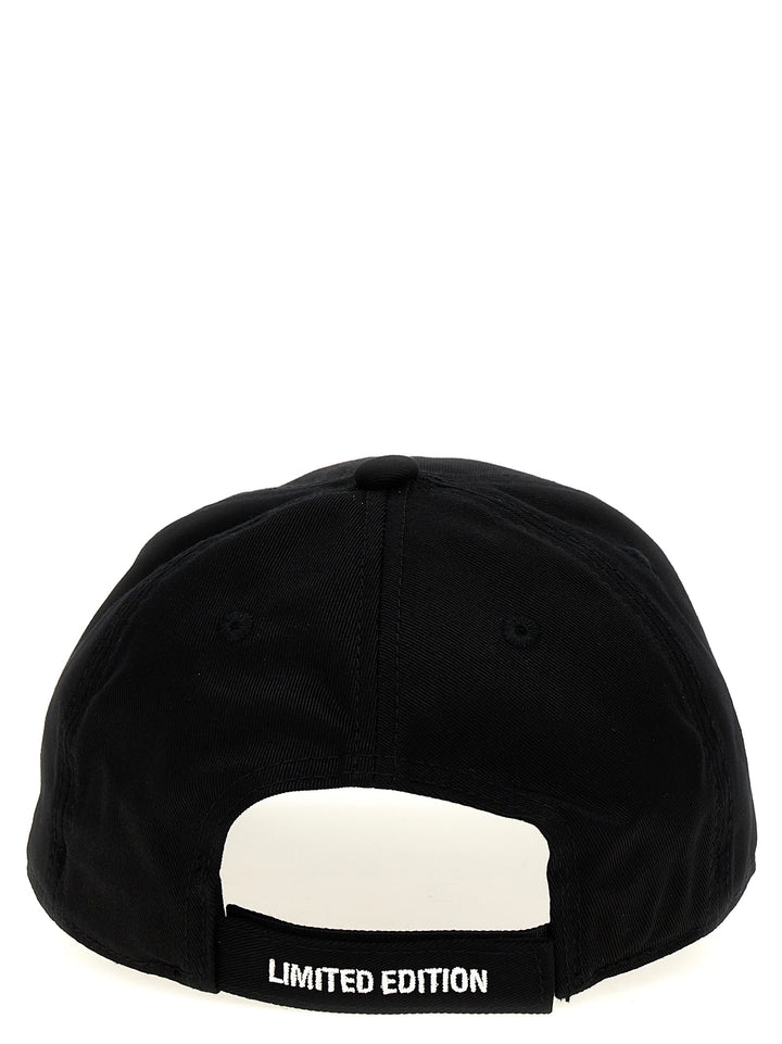 Vetements Hats Black