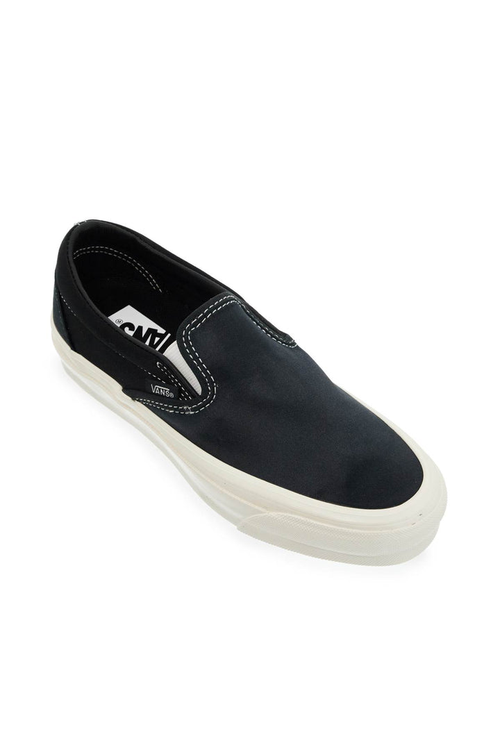 Sneakers In Raso Premium Slip On 98