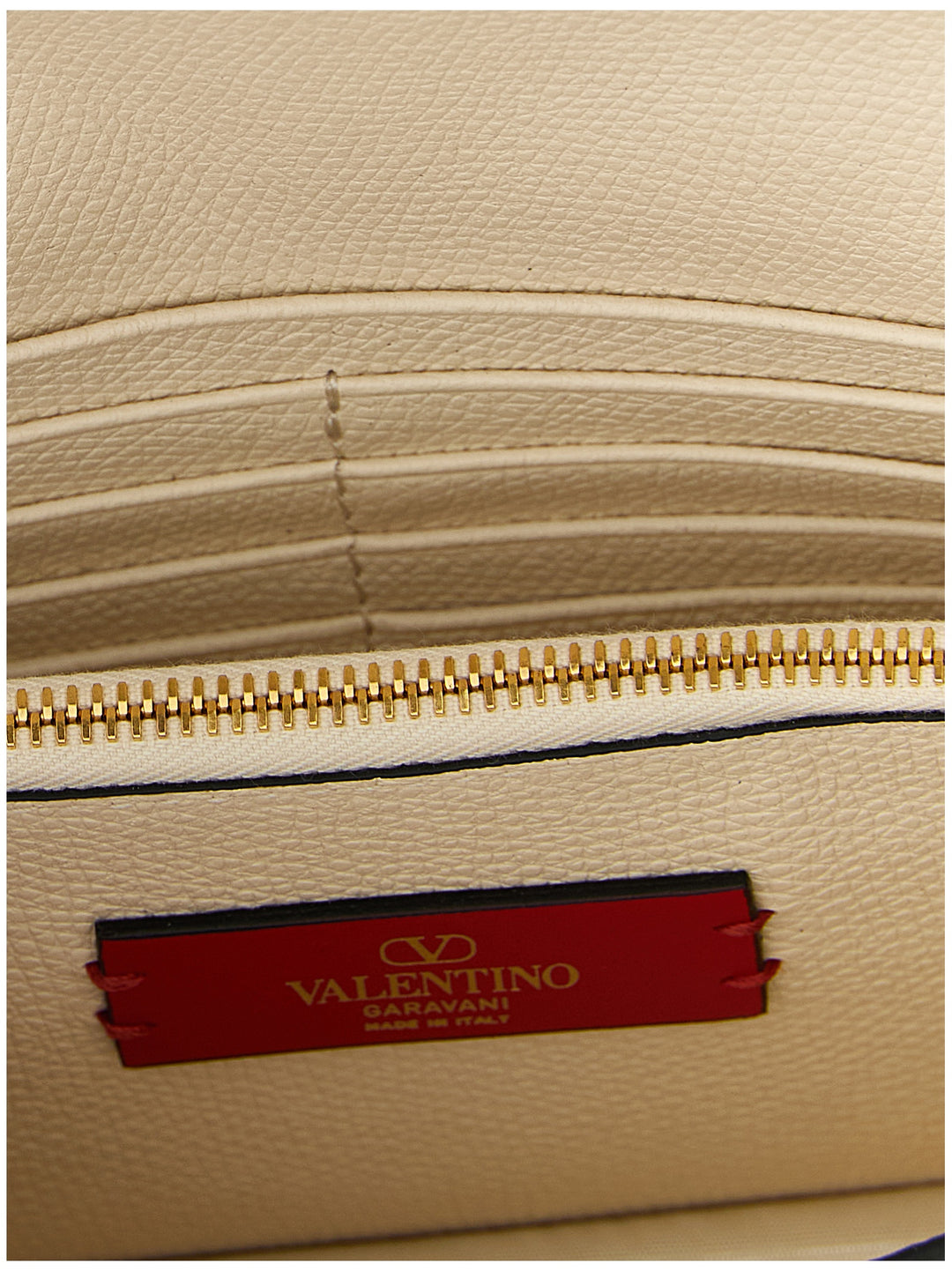 Valentino Garavani Wallet On Chain Valentino Garavani Vlogo Signature Wallets and Card Holders - White | f21be74277093724689a6ddda39c58faa7ce32ad