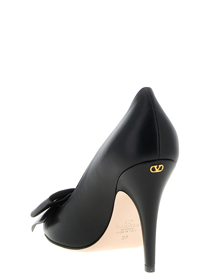Valentino Garavani Bowow Pumps - Black | 5f0f064f5db77a860efd225d5dcf33bf7658de81