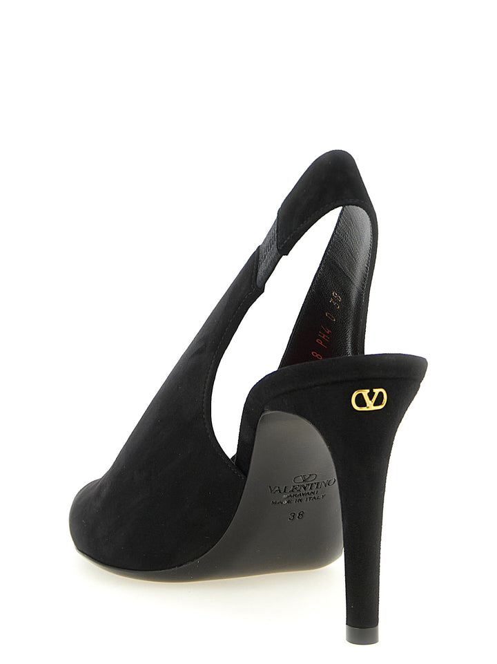 Valentino Garavani Révélé Sandals - Black | 47dc08b3e0dcc4b39eaa9000fdd15752bc03f1f2