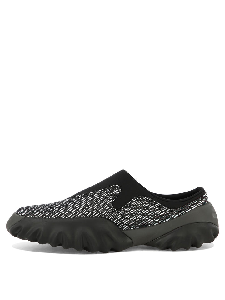 Oakley Factory Team By Brain Dead Chop Saw Loafers & Slippers - Black | 7d626ca10ce09d88552bf3a18e640bd9d3209579