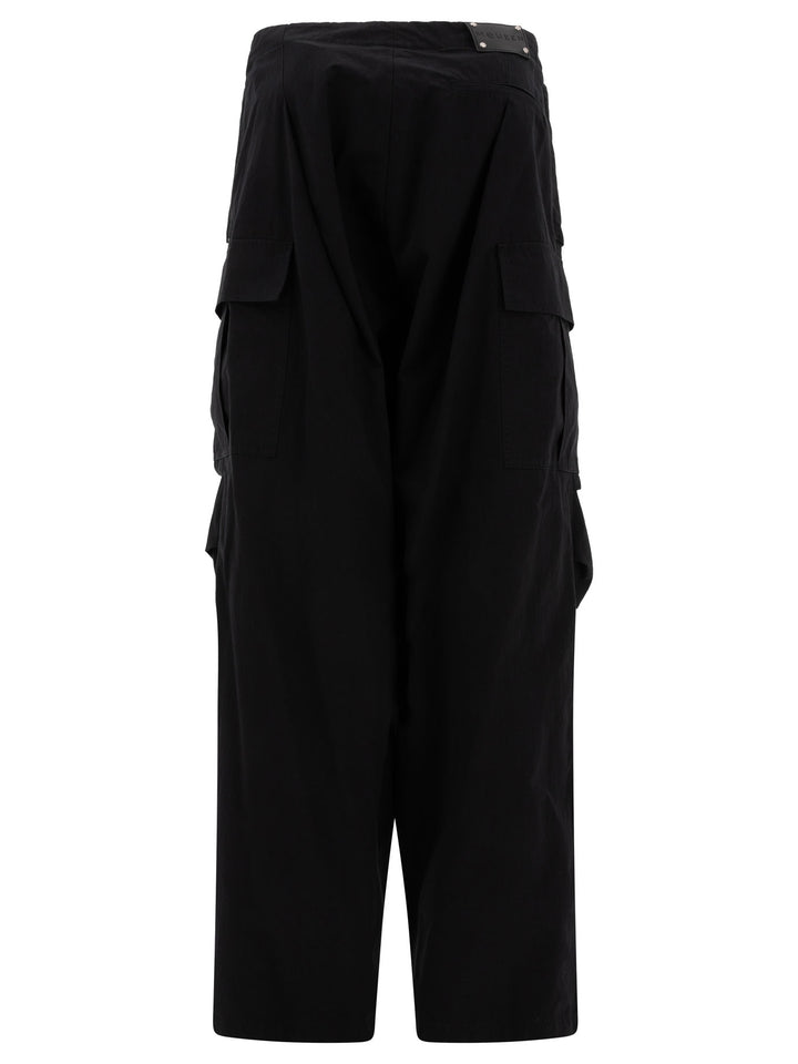 Alexander Mcqueen Pleated Cargo Trousers - Black | ce3f30e138931ab23742633222fcfa78f418f31c