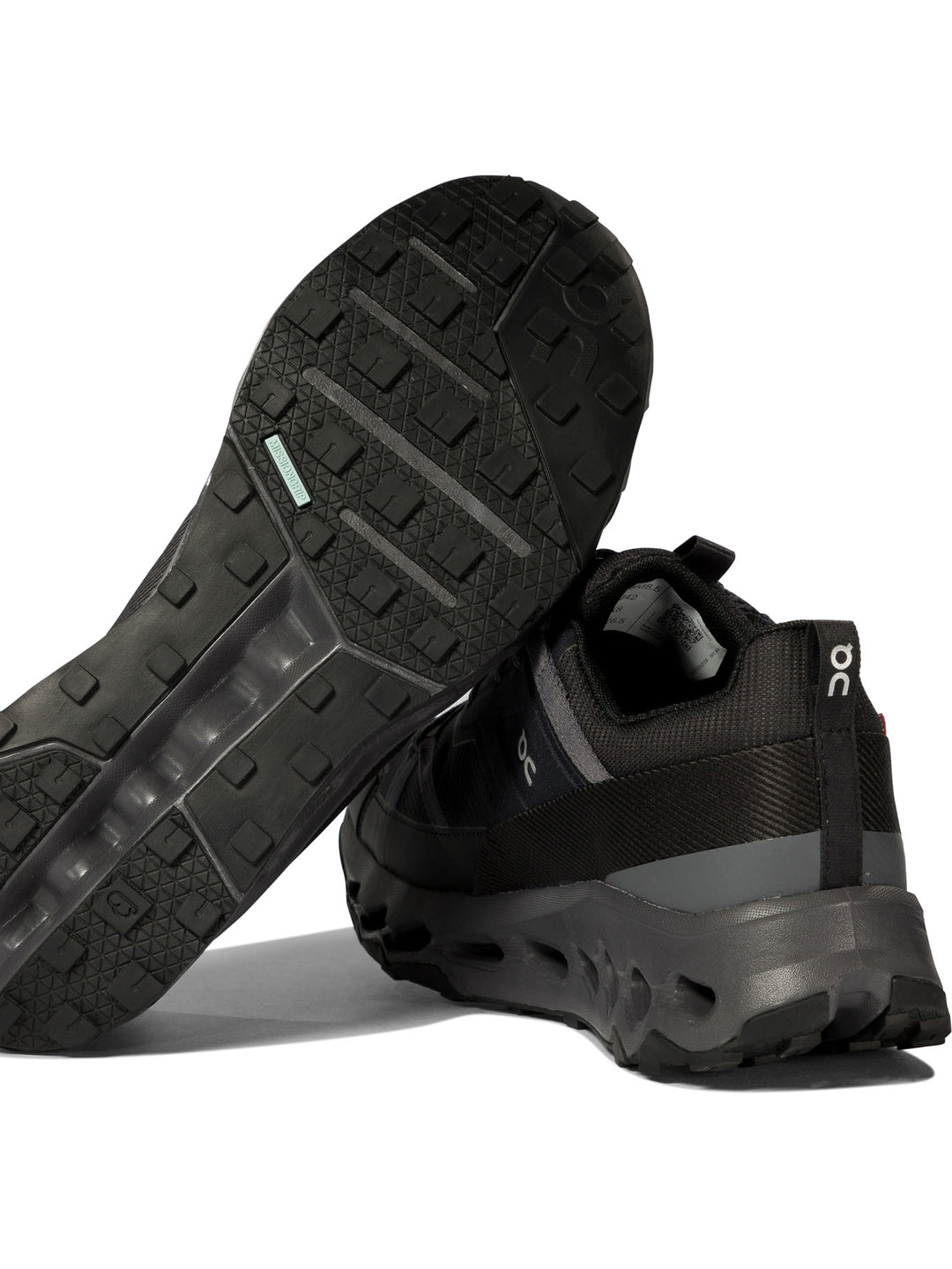 On Running Cloudhorizon Waterproof Sneakers & Slip-On - Black | c402e9f56f7a24e6f478caaf367acf2801b6f990
