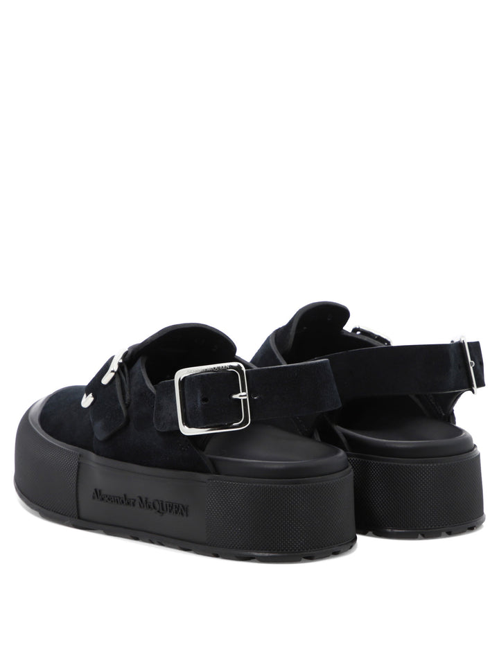 Alexander Mcqueen Mount Slick Sandals - Black | 559ec0ad95ed59bb3a55bc72a86fe1970a52010d