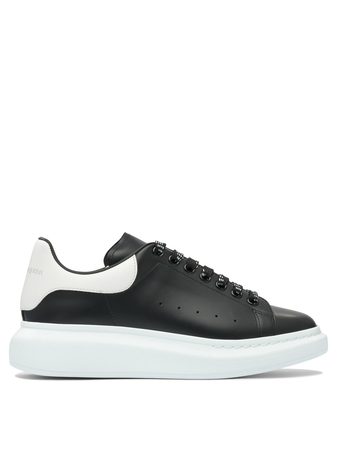Alexander Mcqueen Leather Upper And Rubber Sole Sneaker Sneakers & Slip-On - Black | fa49665560389e098be652386016b6be197b4fdb