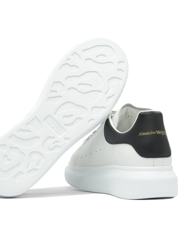 Alexander Mcqueen Leather Upper And Rubber Sole Sneaker Sneakers & Slip-On - White | e3c2281a560269a7f880859cdc0bc934585ff4ea