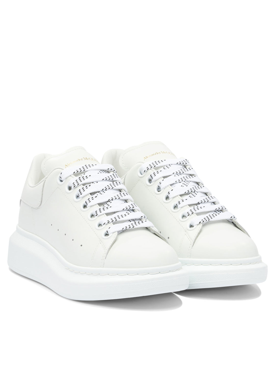 Alexander Mcqueen Leather Upper And Rubber Sole Sneaker Sneakers & Slip-On - White | f8cbbcaa4f041085dcb21675c821b85592c799f6