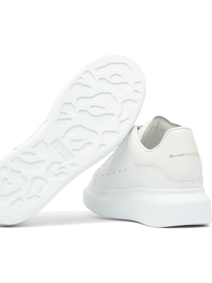 Alexander Mcqueen Leather Upper And Rubber Sole Sneaker Sneakers & Slip-On - White | 0894e304e4b0f5d8bc2b651acbf263e194829315