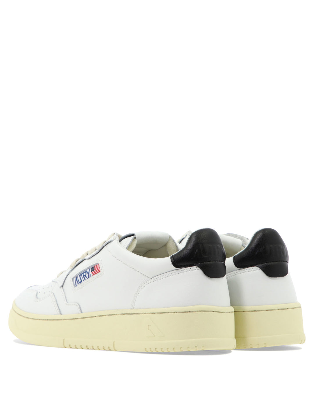 Autry Medalist Low Sneakers & Slip-On - White | 9a28b8303811b1065a4051c58a7af09e2bff2183