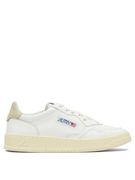 Medalist Low Sneakers & Slip-On White