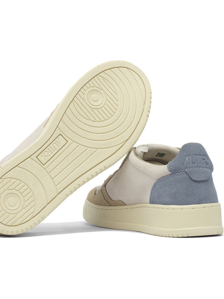 Autry Medalist Low Sneakers & Slip-On - Beige | 5b8dc5f8ea80e651453f9cd9e02c891998abe5a4
