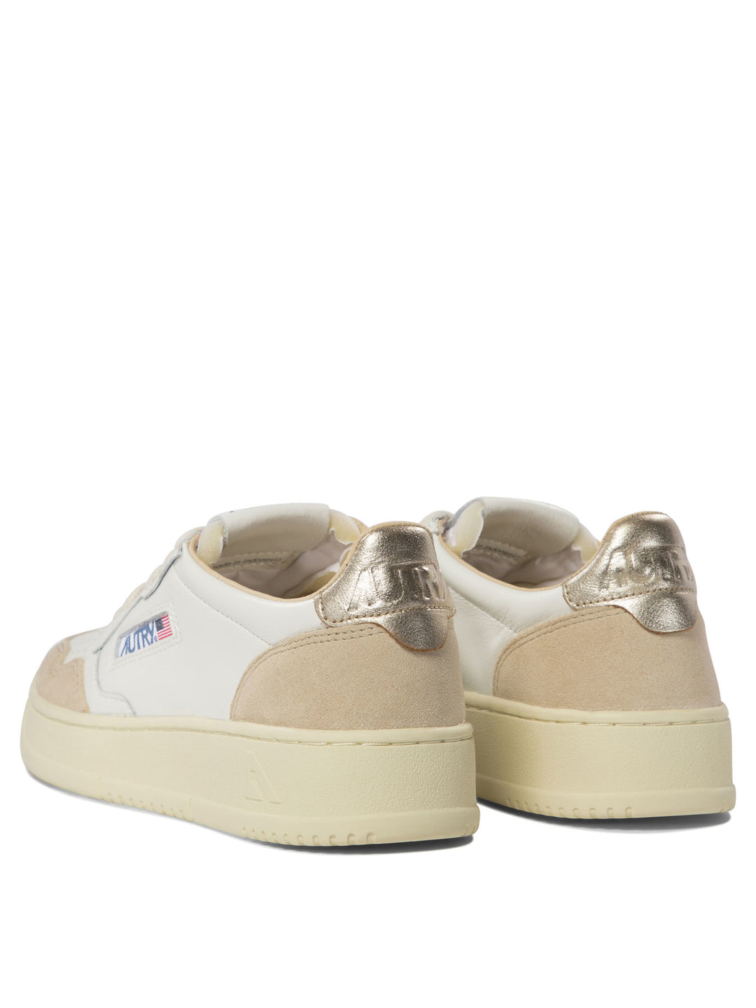 Autry Medalist Low Sneakers & Slip-On - White | 16e14ac628a2f01931cdbd3795902b003de167fb