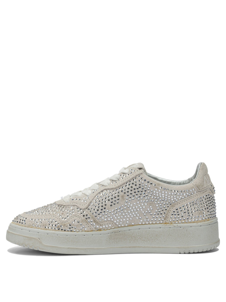 Autry Medalist Low Crystal Sneakers & Slip-On - White | b4a62d781d81b80d4a56d226ce3ef9e8399d6c79