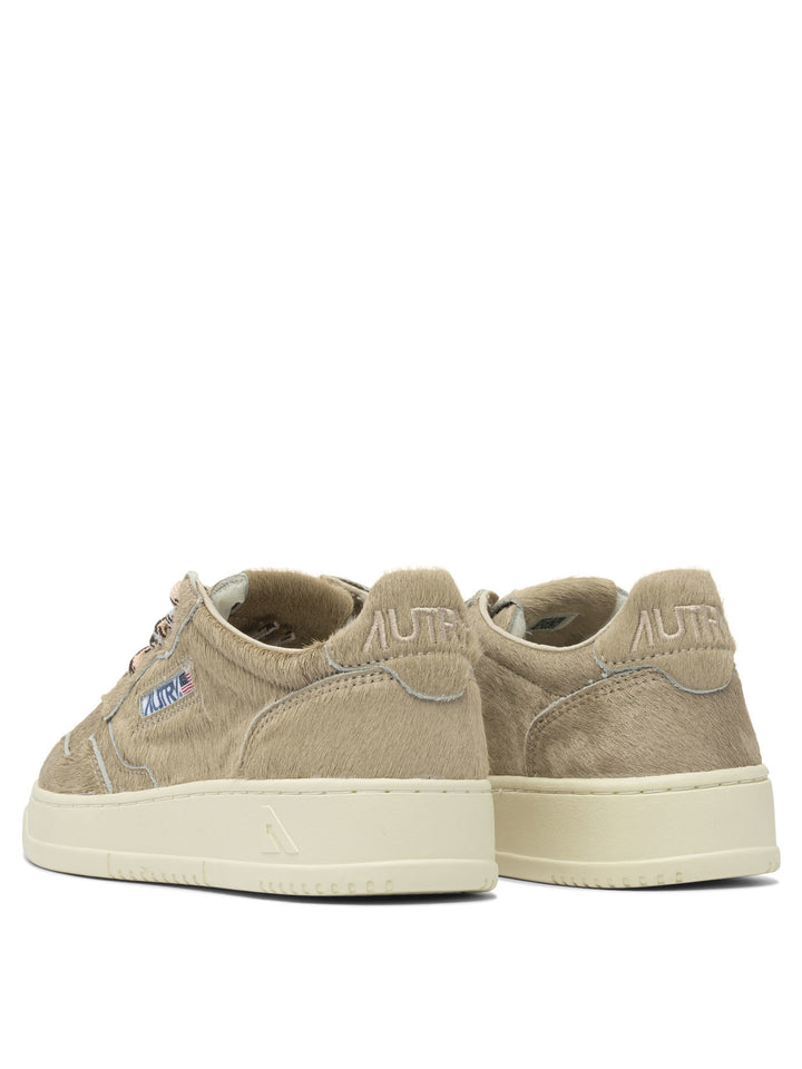 Autry Medalist Low Sneakers & Slip-On - Beige | e309edcc92ede79aac6b5147d6817b5142717e0c