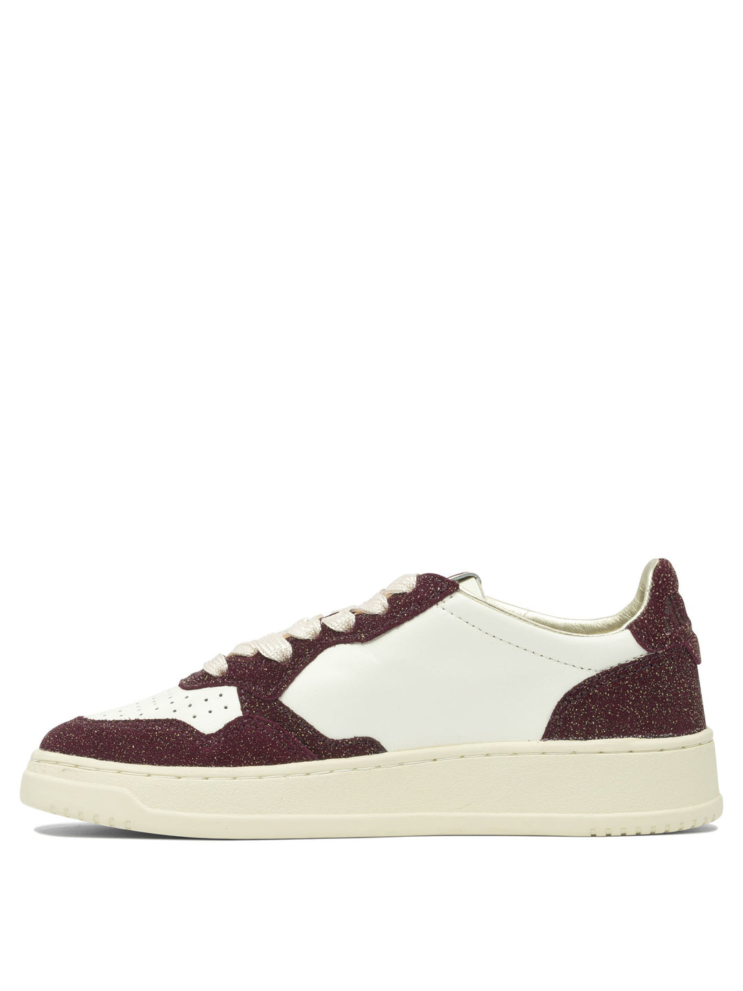 Autry Medalist Low Sneakers & Slip-On - White | 4894e67565146ba15fadb6ddf0bf7ae6a2530099