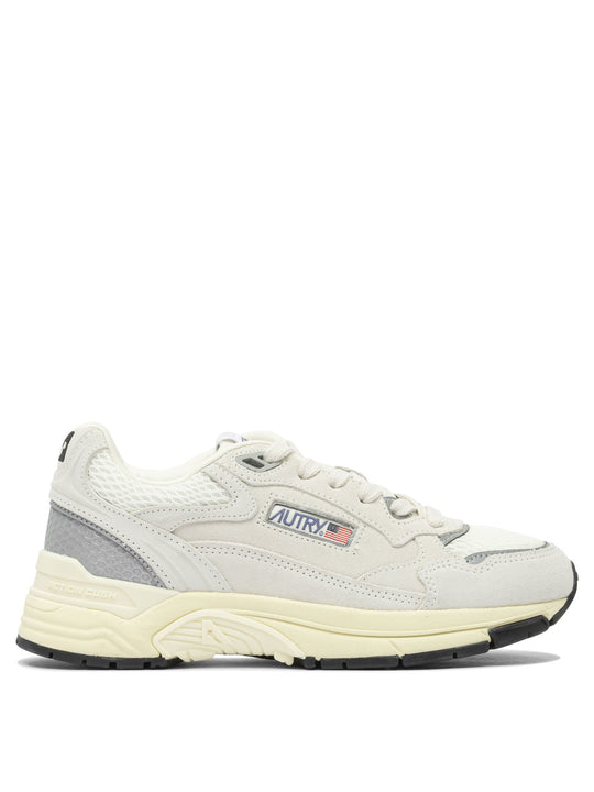 Hyperway Low Wom Suede/Mesh Wht/Silv Sneakers & Slip-On Grey