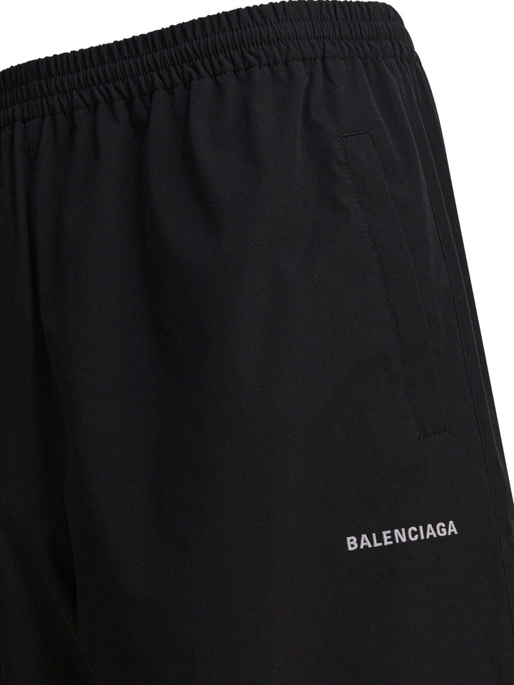 Balenciaga Sports Pants With Logo Trousers - Black | 9f8015596076f643ba30937c043f8dfeee10199b
