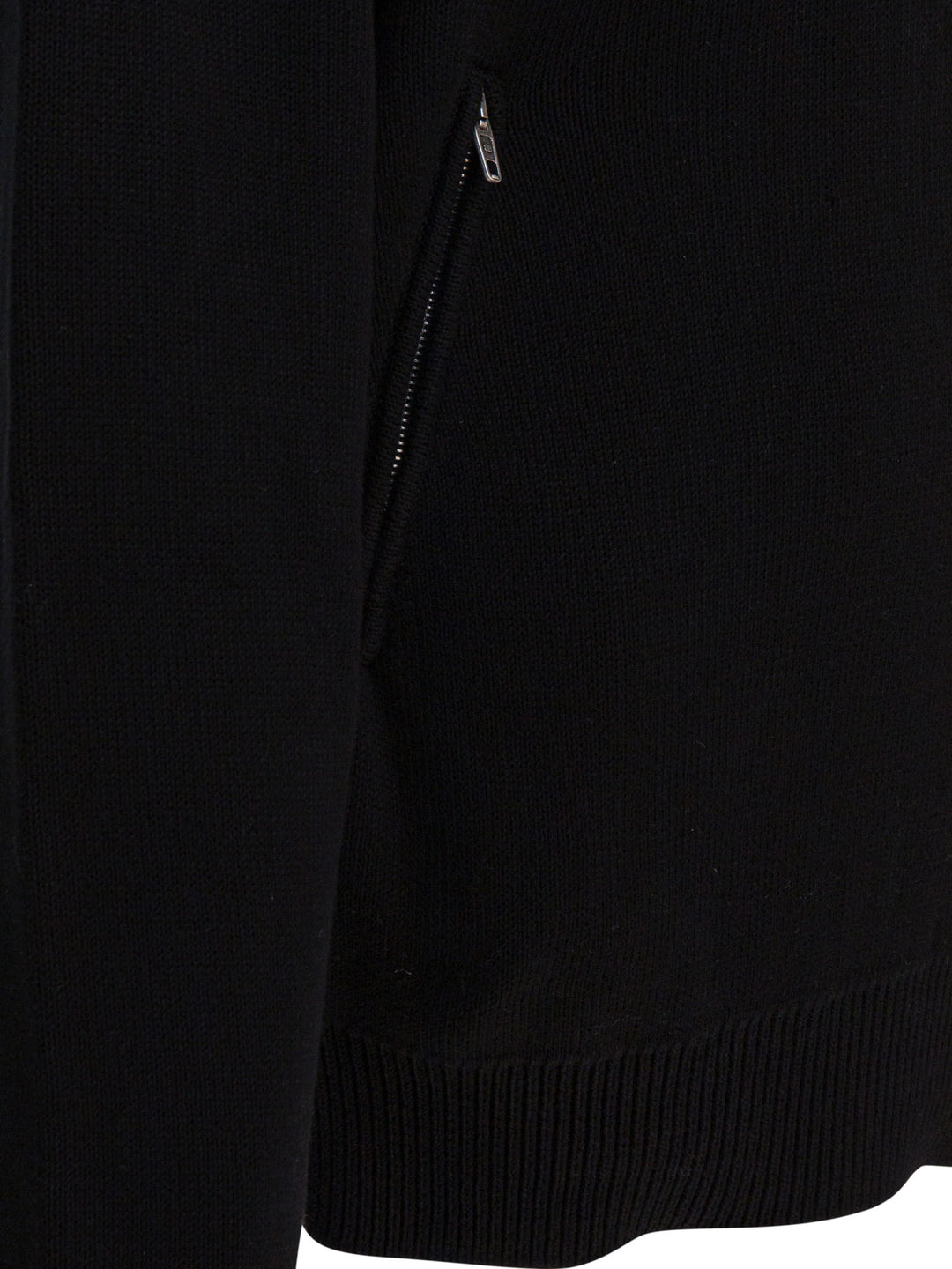 Balenciaga Back-To-Front Knitwear - Black | fe0bc5fe26a40d979b99badffb8481b7f02d80f5