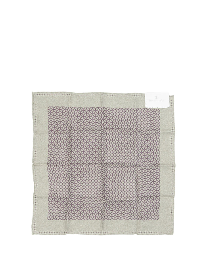 Brunello Cucinelli Silk Pocket Clutch Sciarpe & Foulard - Beige | d9f6b88b41e657a316d6fa4c8a15c717c8d8ff77
