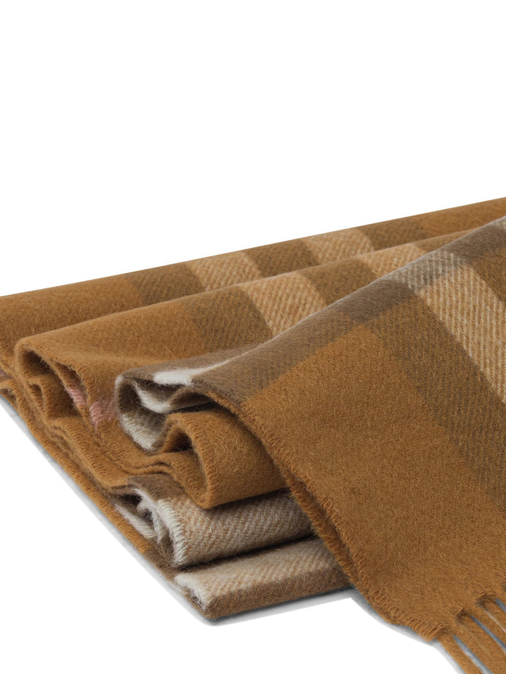 Burberry Check Sciarpe & Foulard - Beige | 76f72f684b5d03277ab338ed1e70b61e46903fd3