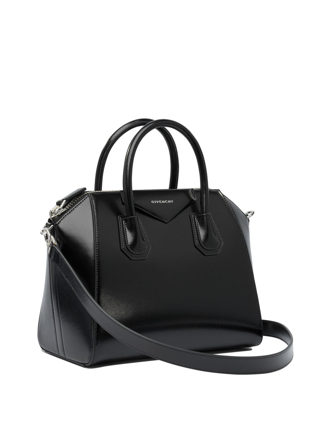Givenchy Antigona Handbags - Black | c77cdac36e547af535034f9c0355609f25af45c9