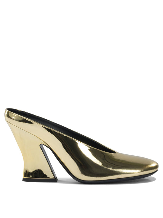 Sculpted Heeled Shoes Gold