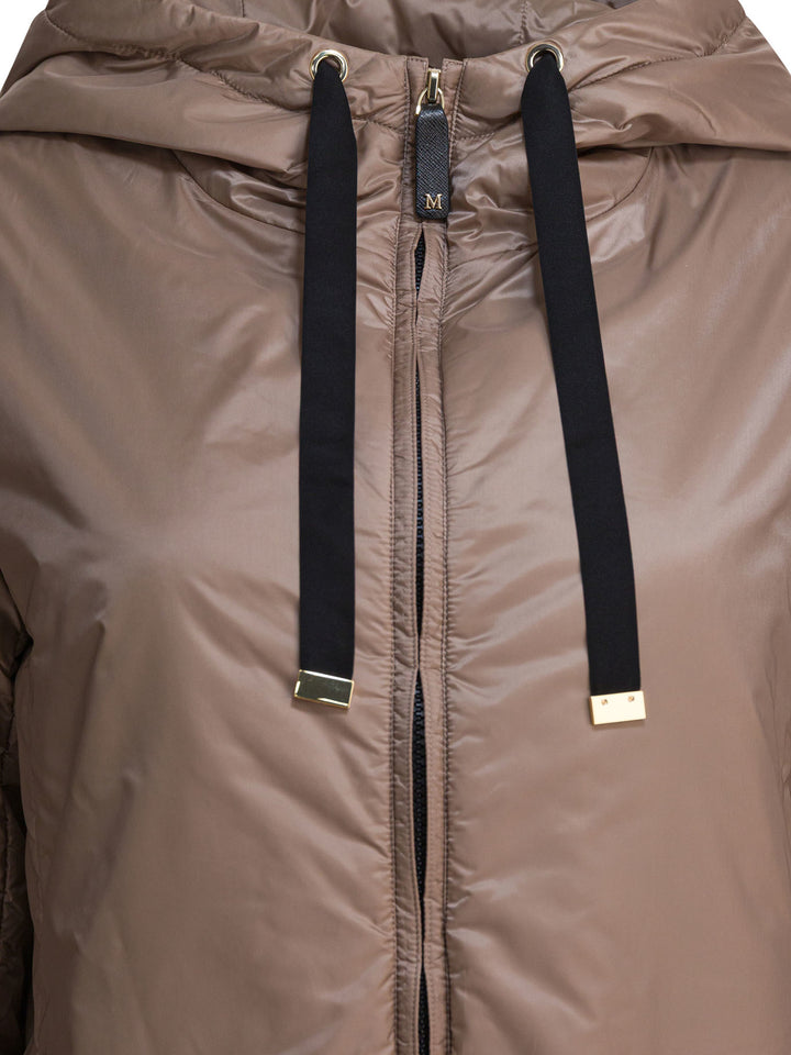 Max Mara The Cube Jackets & Coats Jackets and Coats - Beige | 9a46cabb7df7092e1e1996269f42b75030a8ddd5