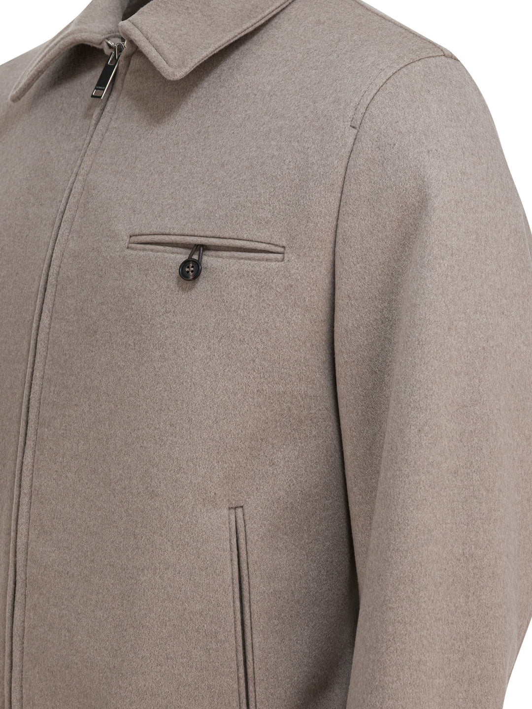 Montedoro Jackets & Coats Jackets and Coats - Beige | fadde70c34c3c55fb4d89ab6e02a3b4dcaefef9b