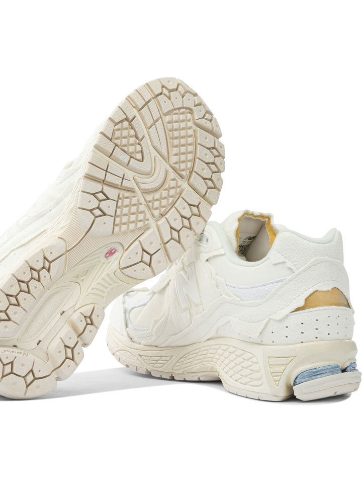 New Balance 2002r Protection Pack Sneakers & Slip-On - White | 95de469d432abb5f999fed5e846b31a849e138c6