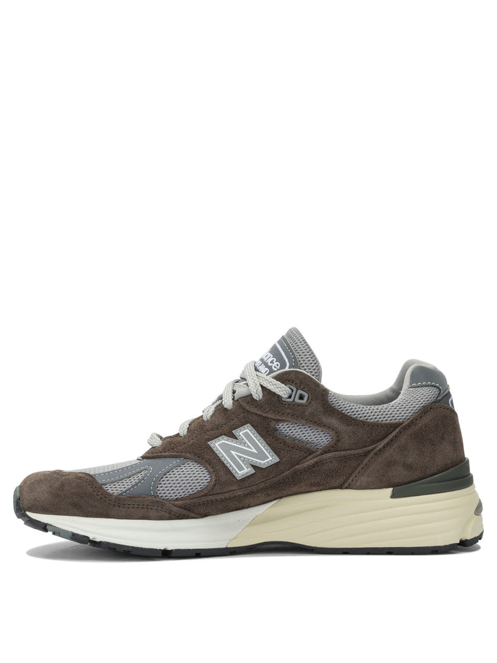 New Balance 991v2 Sneakers & Slip-On - Brown | 9db95a7e47ce06240c5bf63f875eb61c89dd4d86