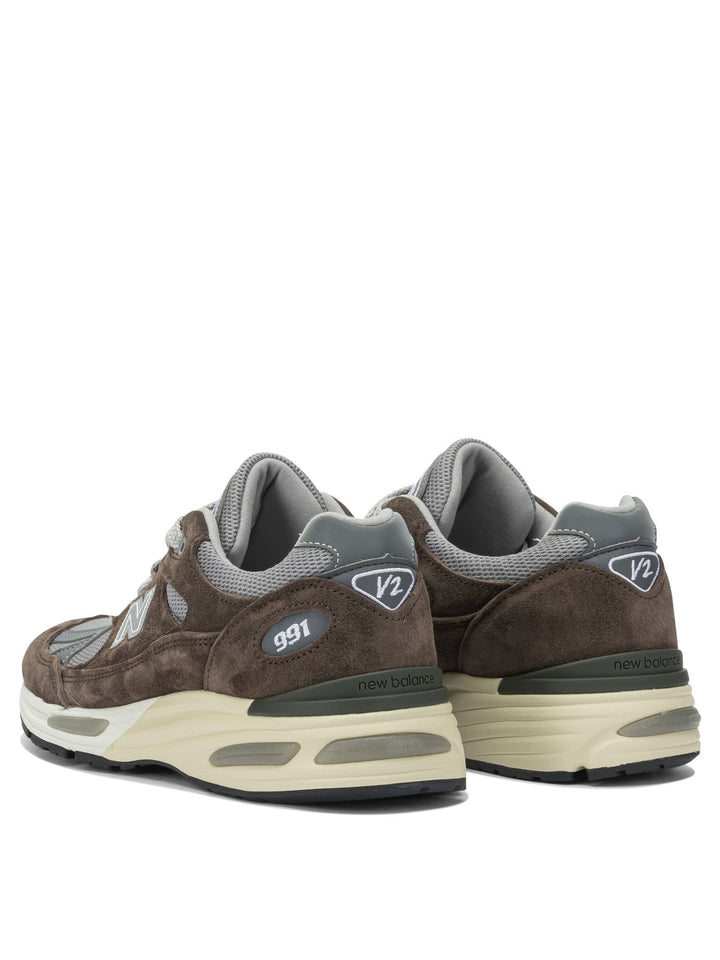 New Balance 991v2 Sneakers & Slip-On - Brown | 26d4638ae2d6e6733d7f343d6b89df88085465e8