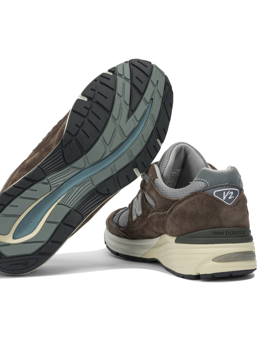 New Balance 991v2 Sneakers & Slip-On - Brown | 39063bc1ac7e049e7738d4680dfe65ab48150953
