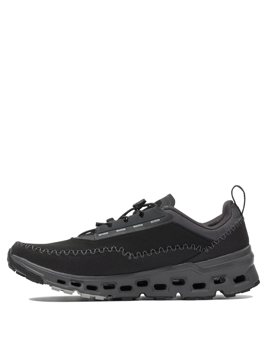 On Running Cloudaway 2 Sneakers & Slip-On - Black | 400aaf9f4dbe24c6ec5cc7cfdac99d417f1f2813
