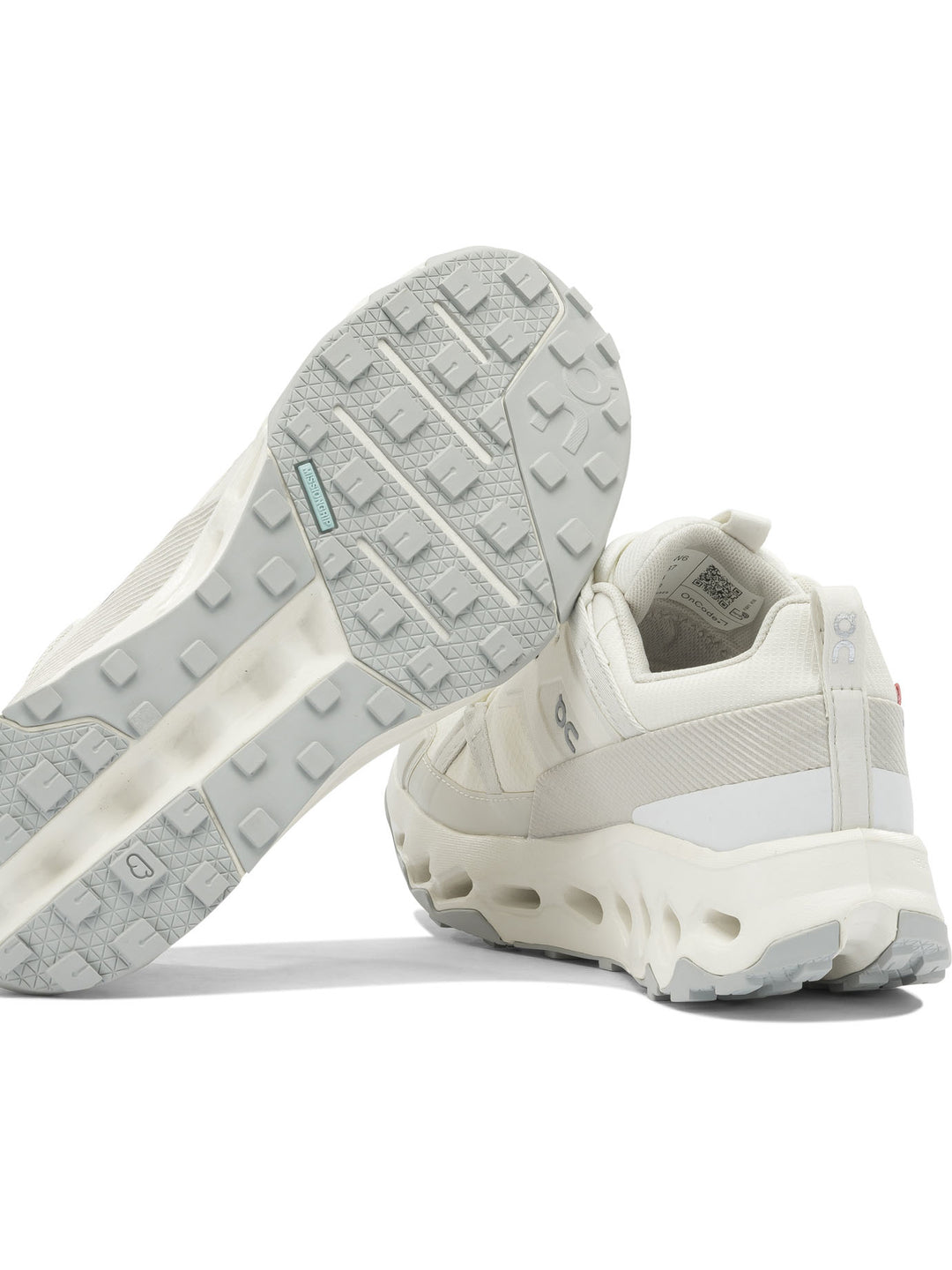 On Running Cloudhorizon Waterproof Sneakers & Slip-On - White | ba096530dcc2e182fd111bd357203a8925f131a4