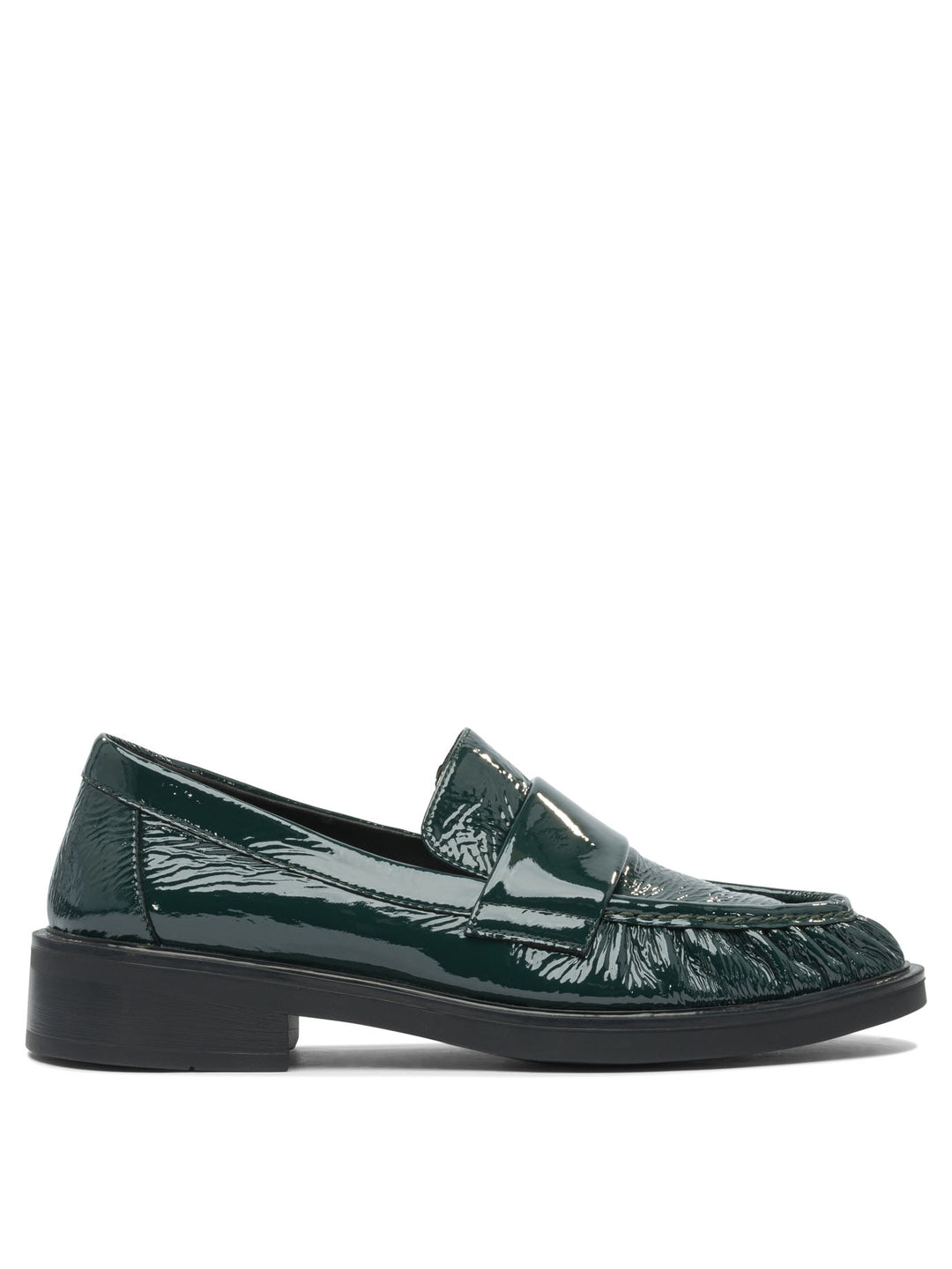 Strategia  Loafers & Slippers - Green | e8c1857a29abc3d4b93e4fa96142cbd632416033