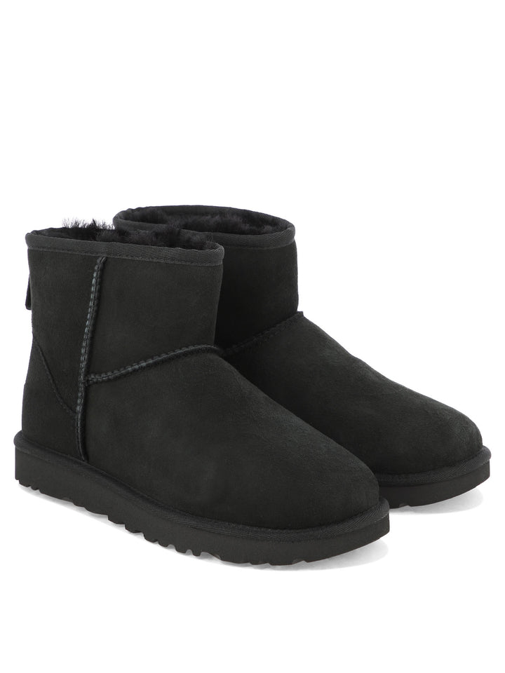 Ugg Classic Mini Ii Boots and Ankle Boots - Black | 7fb285decc45e35a5cc343b6707a3f6f1cc26353