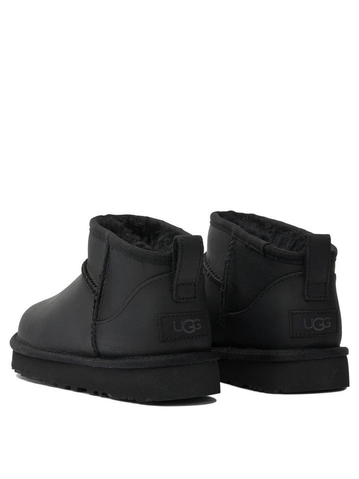Ugg Classic Ultra Mini Ankle Boots - Black | 34759e3d4d0c35ac0079dd6d99b32c00808ad031