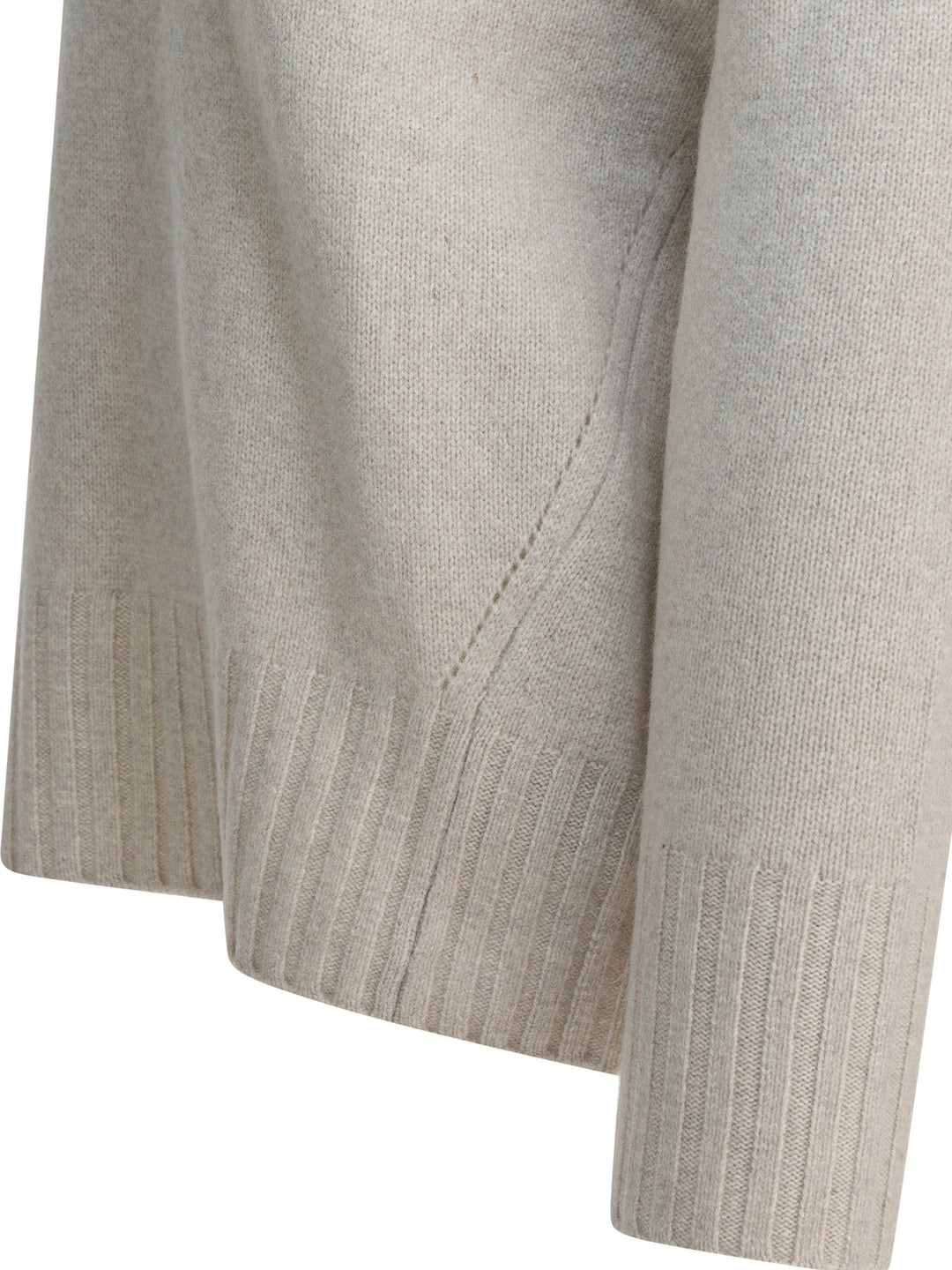 Umarmung Wool And Cashmere V-Neck Sweater Knitwear - White | dcaf734f329e7a400c465357d1f19fc4f4495b8a
