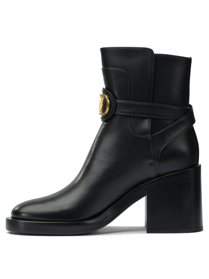 Valentino Garavani Vlogo Signature Ankle Boots - Black | 3492888886e58579bcaf744d2cdab86314edb9ff