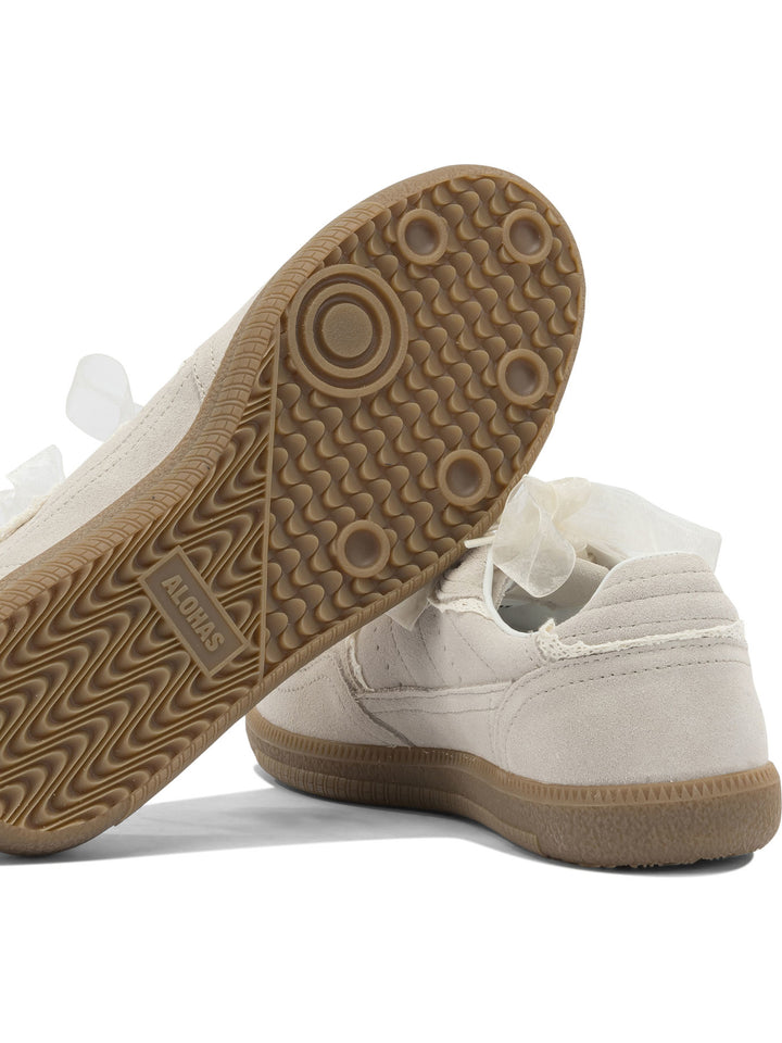 Alohas Tb 490 Sneakers & Slip-On - White | 59a86ea21c732ae34733bd6f76be853aba186586