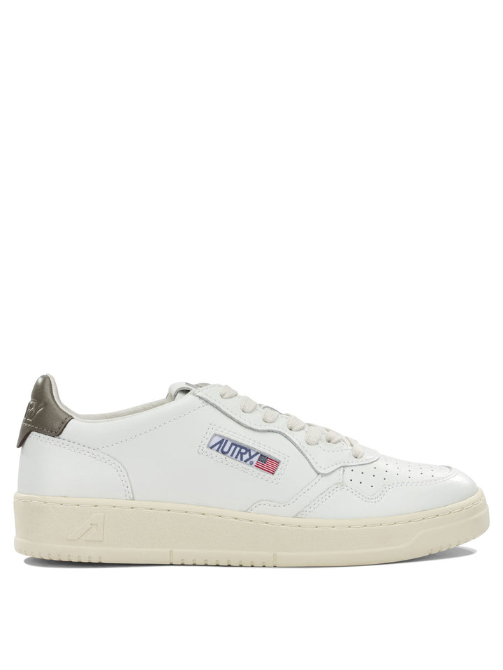Autry Medalist Low Sneakers & Slip-On - Green | 57bb0e11ef2bcac729e9cf8c1eed644cc3a815e9