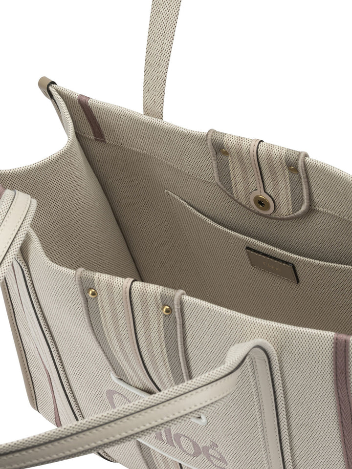 Chloé Woody Loop Shoulder Bags Pink