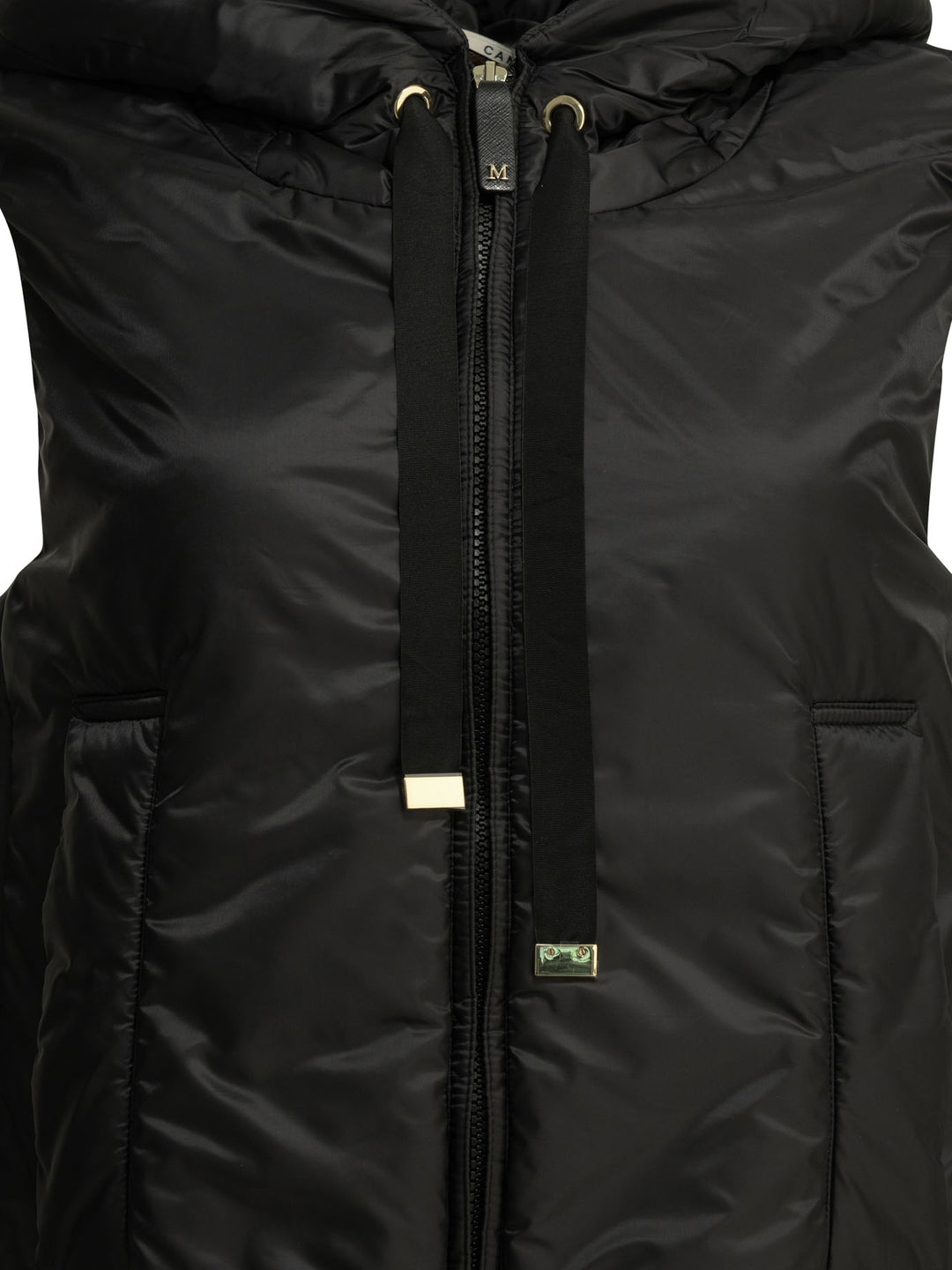 Max Mara The Cube Water-Repellent Sleeveless Jacket Jackets and Coats - Black | dbebab05248738f27e83756fee624d1bdd5f5929