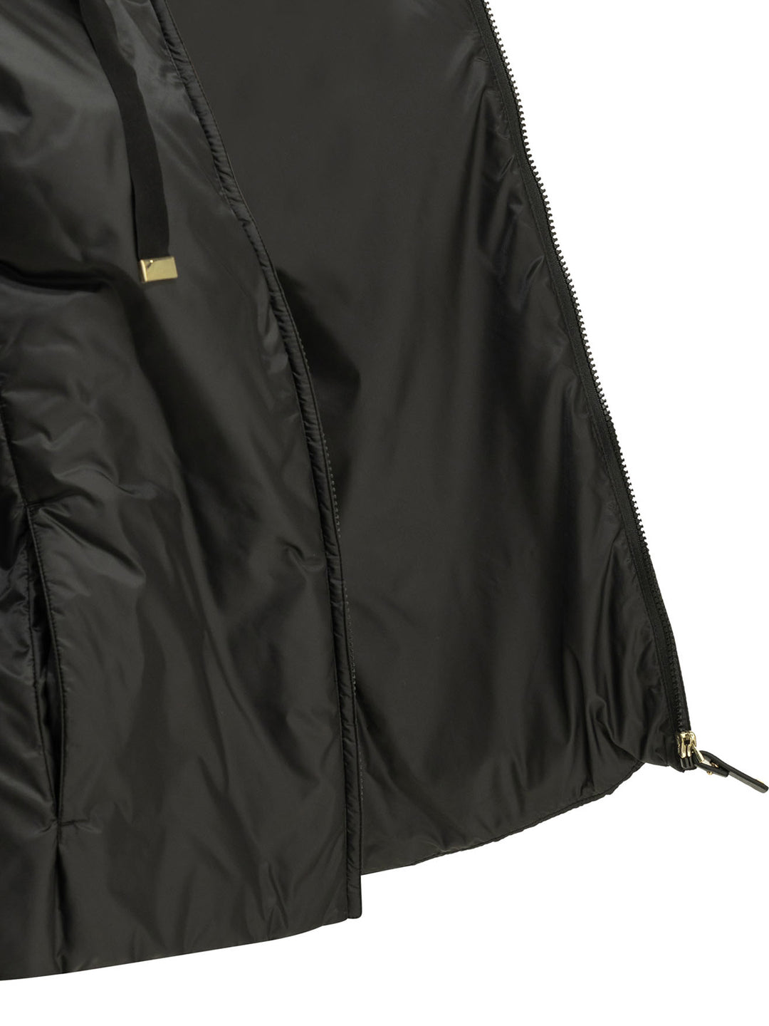 Max Mara The Cube Water-Repellent Padded Jacket Jackets and Coats - Black | d71677873a7d3ae1670c34769094817a21eda584