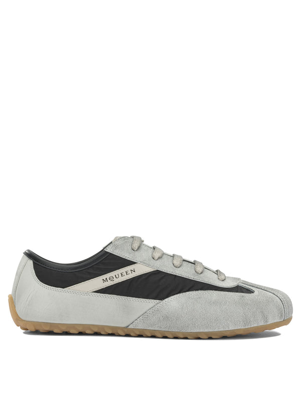 Sneakers & Slip-On Grey